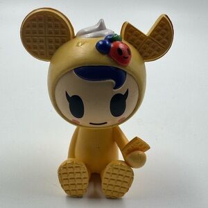 Tokidoki "Waffelina" Figure Series 3 Donutella & Her Sweet Friends